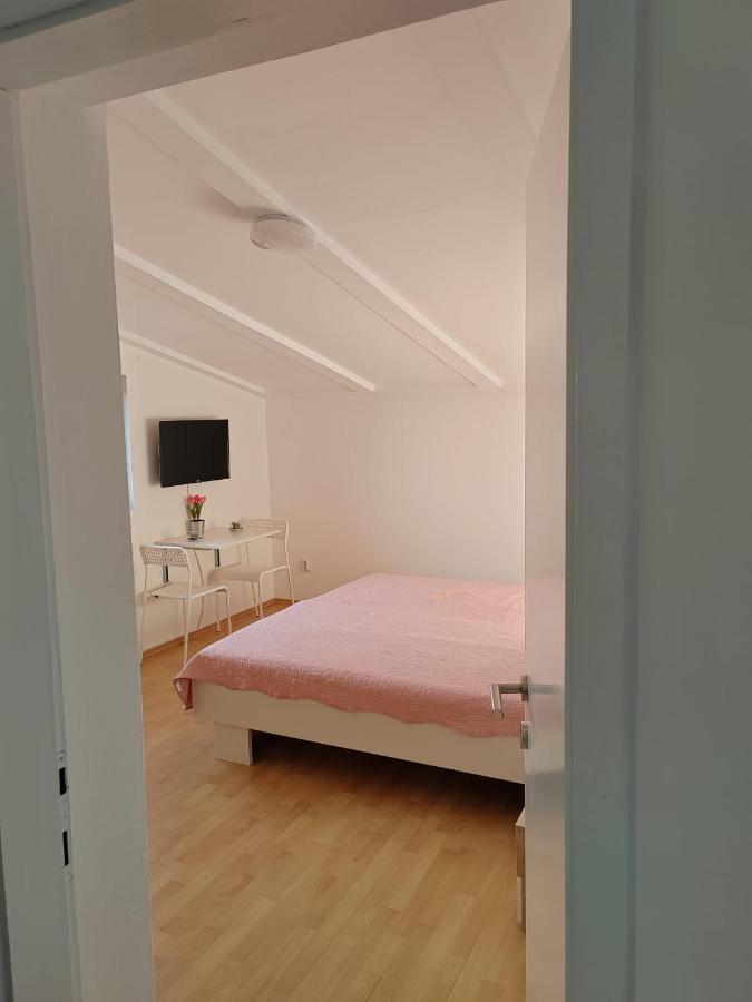 Guesthouse Resan Medulin Eksteriør billede